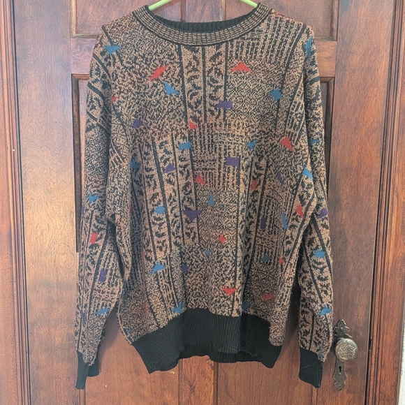 Sweaters - Unisex Vintage Patterned Sweater - Black and Brown